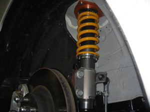 ＯＨＬＩＮＳ製全長式ＤＦＶ車高調2